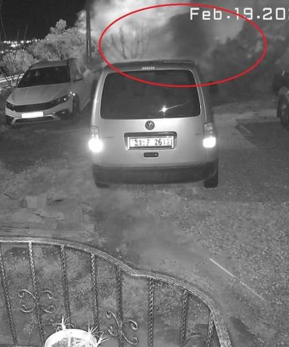 Kamyonun uçurumdan yuvarlandığı anlar kameraya yansıdı