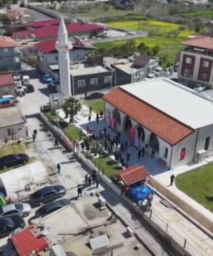 Depremin ardından inşa edilen 120. cami ibadete açıldı