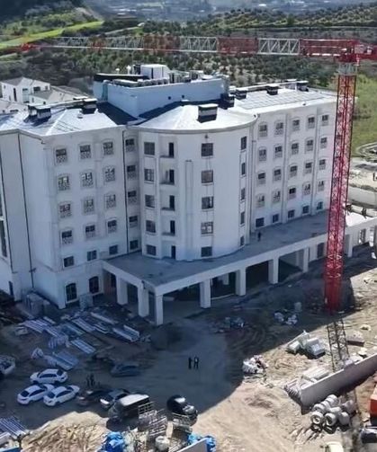 Antakya öğretmenevi ve akşam sanat okulu inşaatında sona gelindi