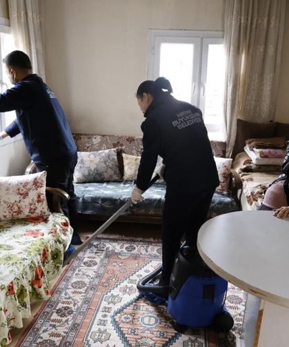 Hatay Büyükşehir Belediyesi, 6 bin 615 hanede temizlik yaptı