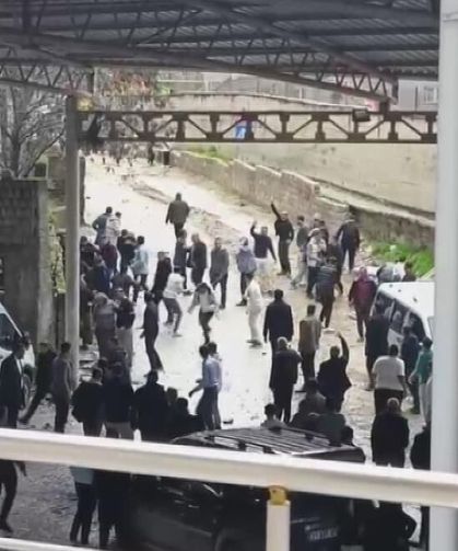 Mahalle kavgasında ölenlerden ikisinin baba ve oğul olduğu ortaya çıktı