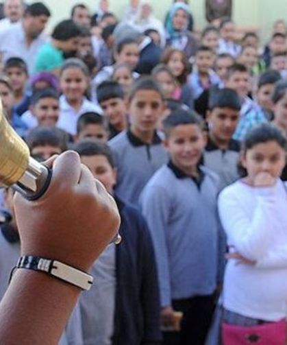 Hatay’da, 15 Nisan’da okullarda ders zili çalmayacak