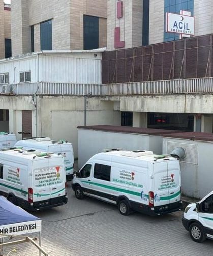 Okul saldırısında hayatını kaybedenlerin cenazeleri ailelerine teslim edilmeye başlandı