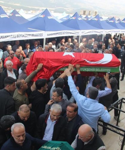 Saldırıda ölen 4 öğrenci gözyaşları içerisinde uğurlandı