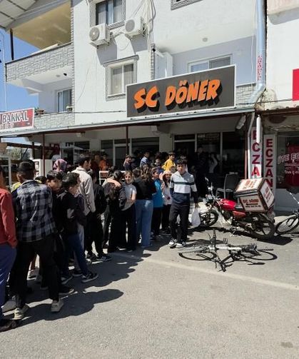 Öğrencilere ücretsiz döner dağıttı