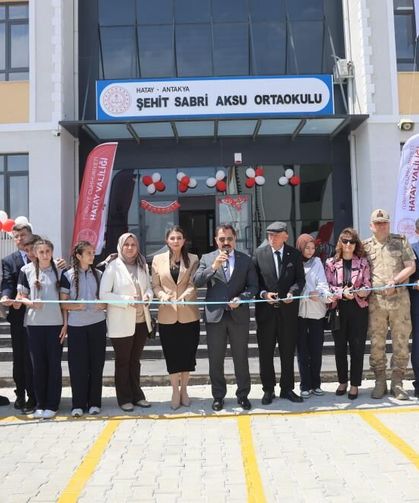 Depremin ardından inşa edilen 237. eğitim yuvası açıldı