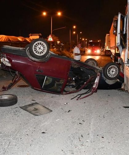 Takla atan otomobildeki 1’i ağır 3 kişi yaralandı