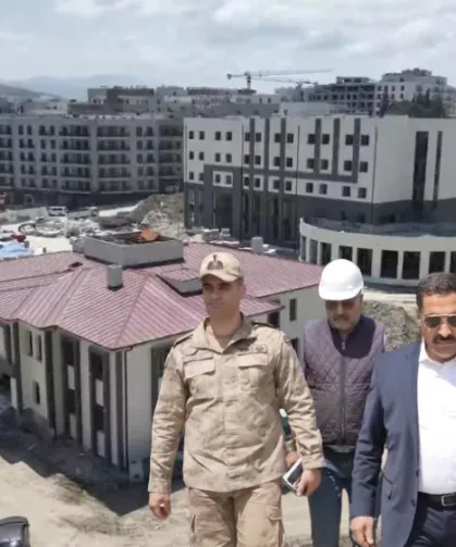 Defne ilçe jandarma komutanlığı hizmet binasında inşaat çalışmaları sürüyor
