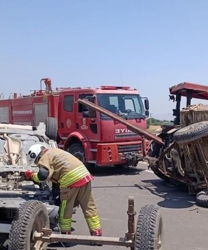Traktörle çarpışan otomobil takla attı: 2 yaralı