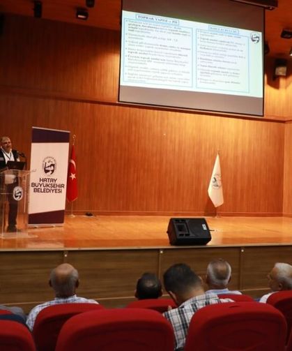 Arsuz’da turunçgil yetiştiricilerine yönelik eğitim düzenlendi