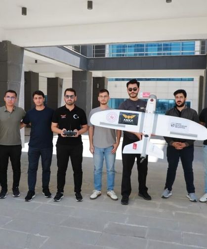 Üniversite öğrencilerinin geliştirdiği ANKA İHA tam not aldı