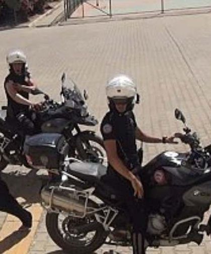 TYT'ye geç kalan adayların yardımına polis ekipleri yetişti