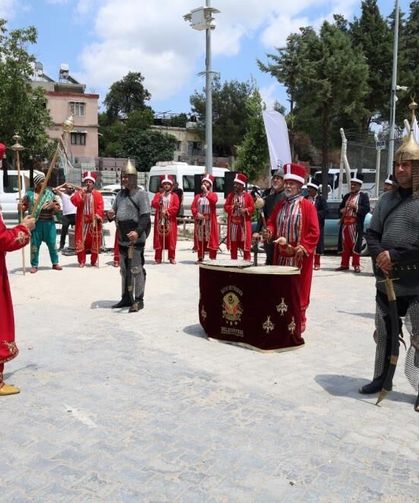 HBB Mehteranı, "Ecdadın İzinde" programıyla Yayladağı’nda vatandaşlarla buluştu