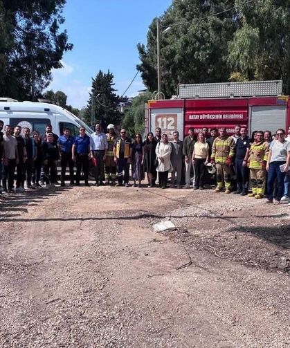 Defne İlçe Sağlık Müdürlüğü’nde yangın ve ilk müdahale eğitimi verildi