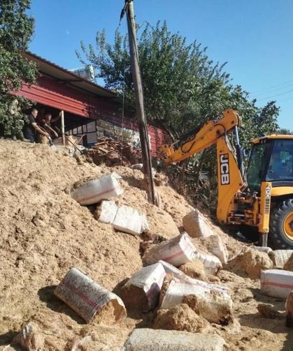 Defne’de samanlık yangını yaşandı