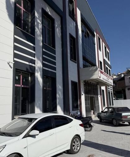 Yayladağı’nda meslek yüksekokulunda çalışmalar sürüyor
