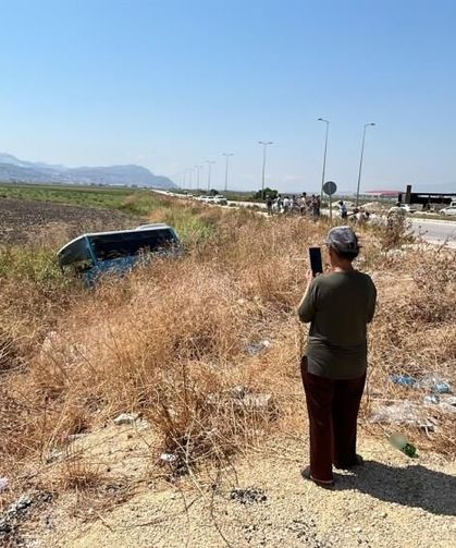 Kazanın ardından olay yerinde sosyal medya yayını açan yaşlı kadın kamerada