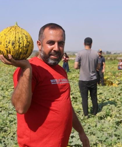 Kavun tarlada kilosu 10 TL'den alıcı buluyor