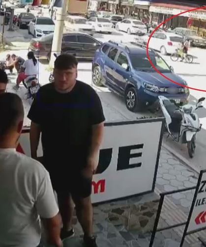 Bisikletli çocuk saniyelerle ölümden döndü