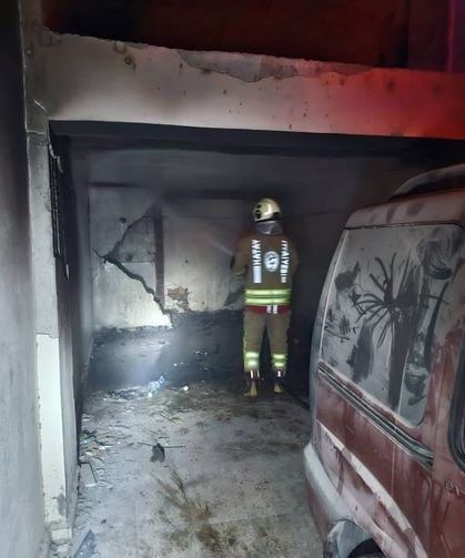 Antakya'da metruk iş yerinde yangın çıktı