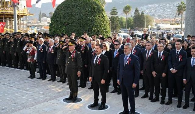 ATATÜRK'Ü ANMA TÖRENLERİ HATAY'DA GERÇEKLEŞTİRİLDİ