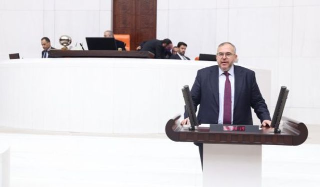 Çalışkan, Bakan Yusuf Tekin’e Sordu: "Deprem Bölgesi Üniversiteleri Neden Ödenek Alamıyor?"