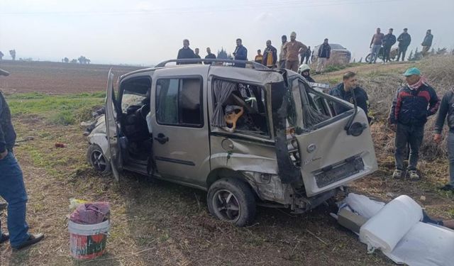Araç tarlaya uçtu: 1'i ağır 3 yaralı