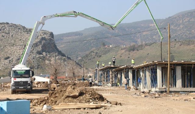 Hatay'da kırsal konutlar yükselmeye devam ediyor