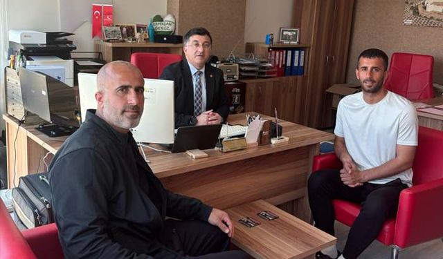 Payas Demir Spor Futbol Kulübü Öksüz’ü Ziyaret Etti