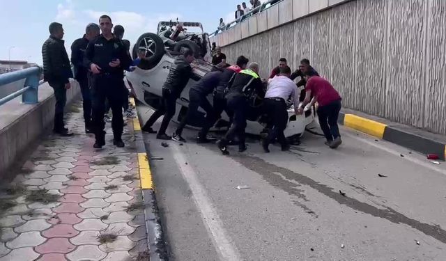 İskenderun’da Araç Takla Attı: 2 Yaralı
