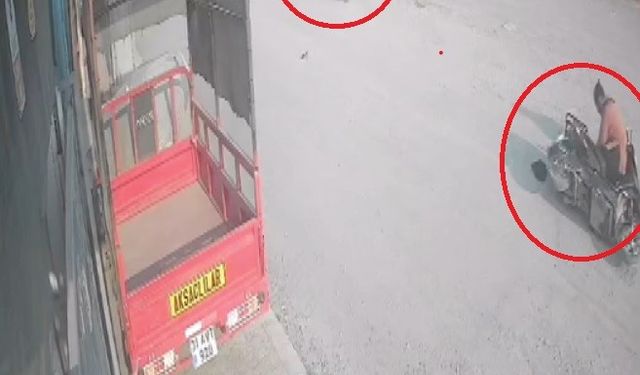 Motosikletten düşen kadına karşıdan gelen motosiklet çarptı