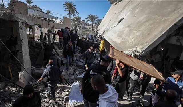 İsrail'in Gazze'ye düzenlediği saldırılarda 45 kişi hayatını kaybetti