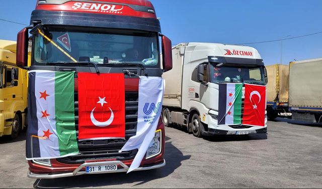 Türk TIR’ları 14 Yıl Aradan Sonra Suriye’ye Direkt Taşımalara Başladı!