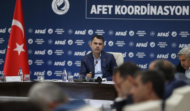 CHP'li başkan ve İYİ Partili vekilden Bakan Kurum'a Hatay teşekkürü