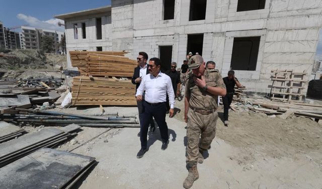 Defne’de jandarma hizmet binalarının inşası sürüyor