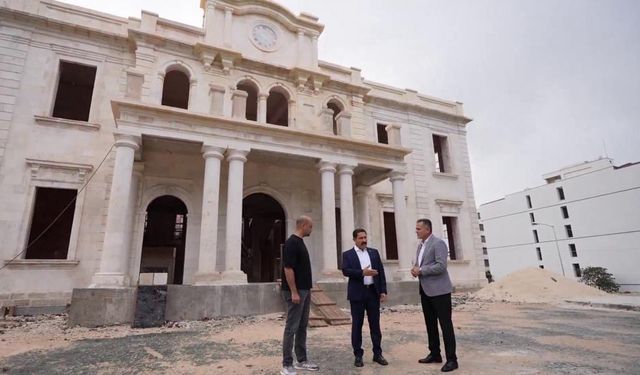 Hatay’da tarihi valilik binasında restarasyon çalışmaları sürüyor
