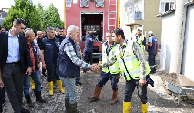 Başkan Öntürk Sahada