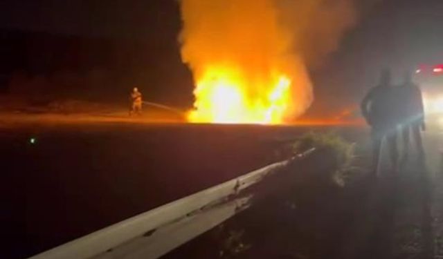 Otomobil alev topuna döndü