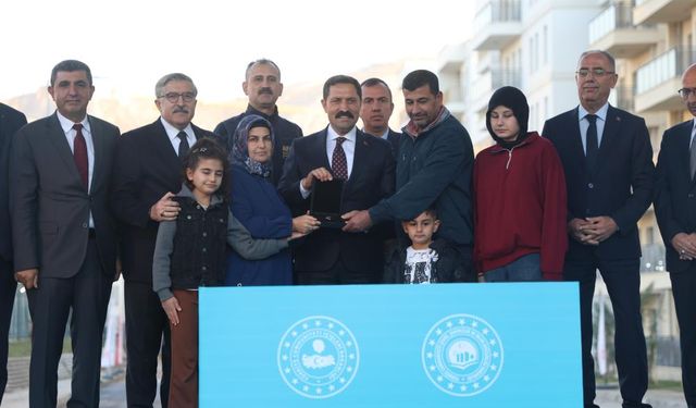 Yuvasına kavuşan depremzede vatandaş: Hayallerimizin ötesinde