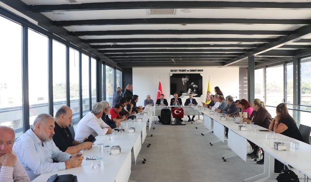 Başkan Çinçin: Hatay’ı el birliğiyle ayağa kaldıracağız