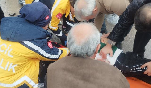 Kaskla yaşama tutunan motosikletli genç: "Polisler doğru söylüyormuş"