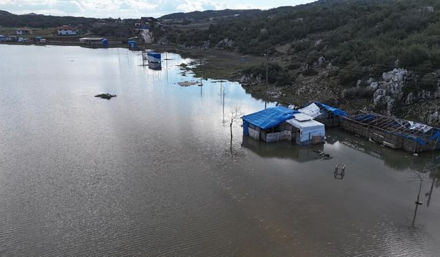 Bereketin simgesi Kızılgöl yeniden suyla doldu
