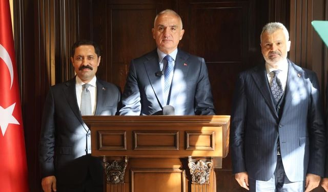 Bakan Ersoy: 11 ilimizde başlattığımız 63 işi tamamlamış bulunuyoruz