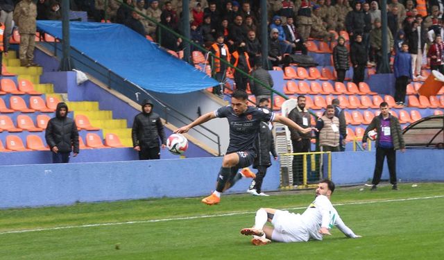 Hatayspor’da Kan Kaybı Sürüyor