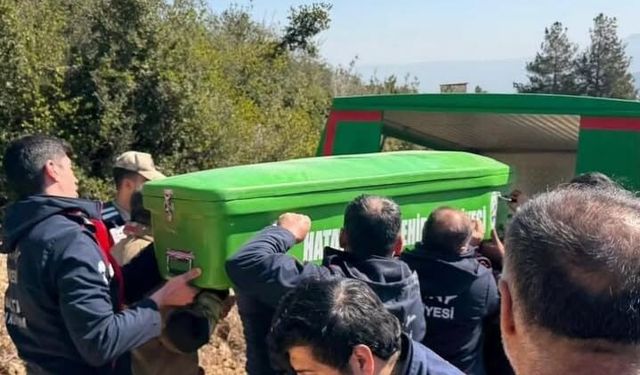 Uçuruma yuvarlanan hafriyat kamyonunun sürücüsü hayatını kaybetti