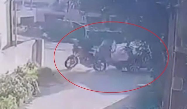 Motosiklet sürücüsünün öldüğü kaza anı