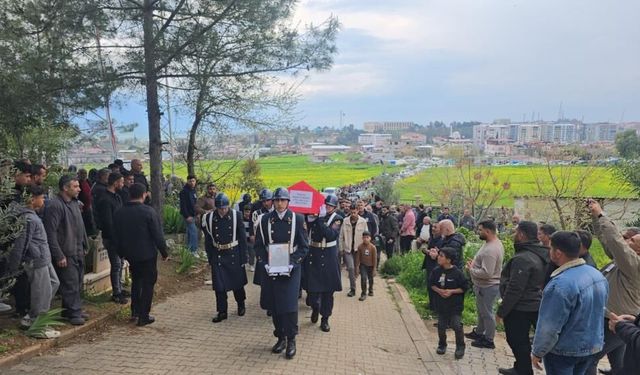 Kalp krizi geçiren asker son yolculuğuna uğurlandı
