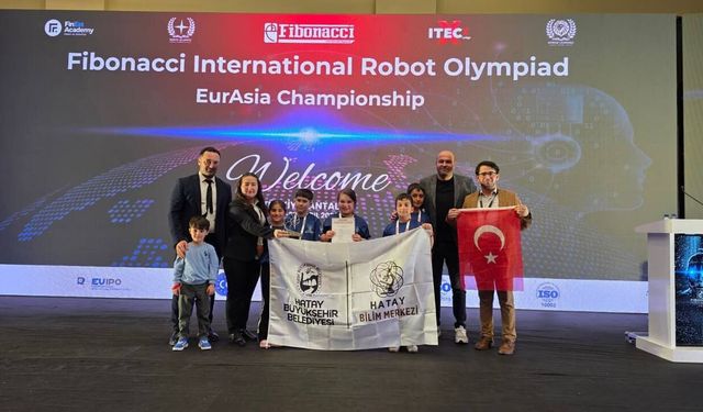 Hataylı öğrenciler uluslararası robot olimpiyatlarında büyük başarı elde etti