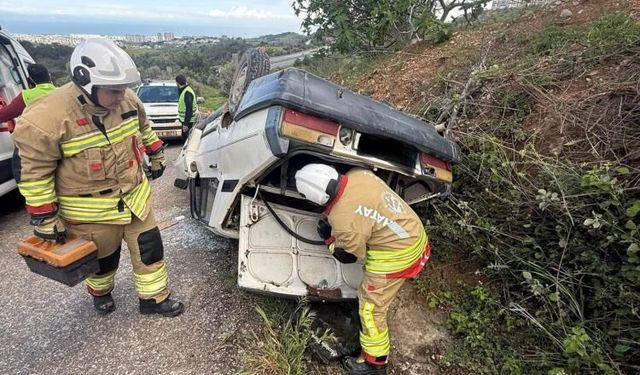 Belen’de otomobil takla attı: 2 yaralı