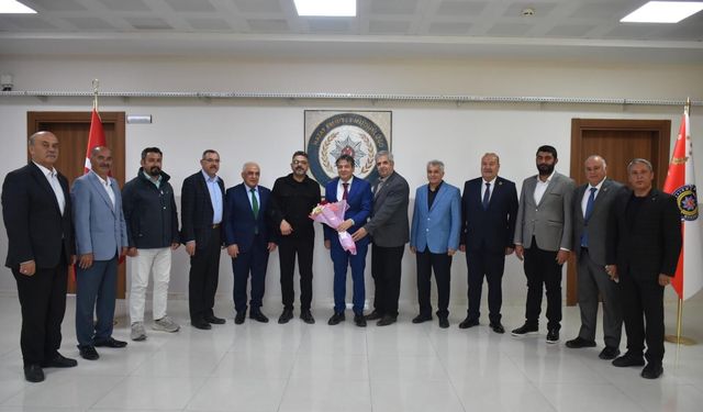 Emniyet-Muhtar el ele! 🤝